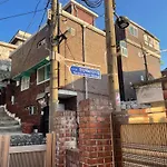 !!Opening Deal!! Seoul Moon House